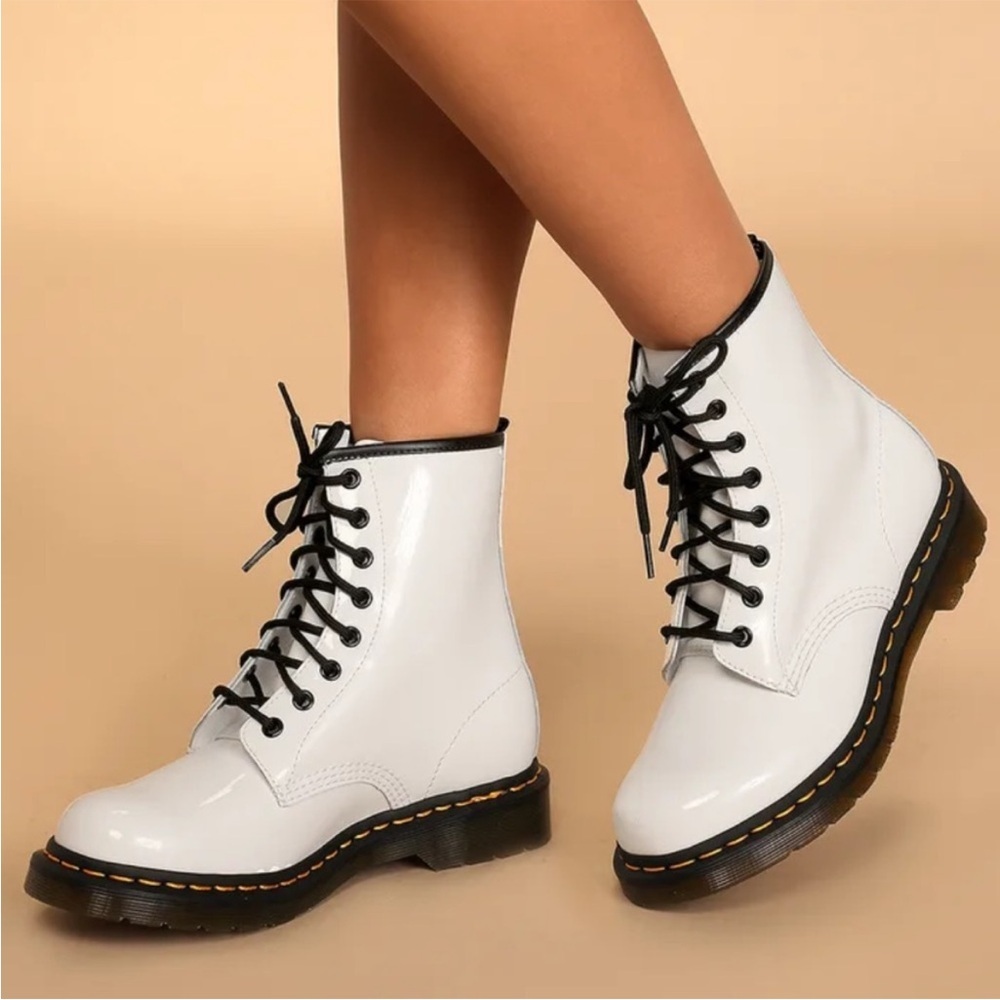 Like New Dr. Martens Leather 1460 8 Eye
Boots White Size 5